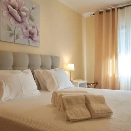 Apartamento Cantinho D'os Reais *