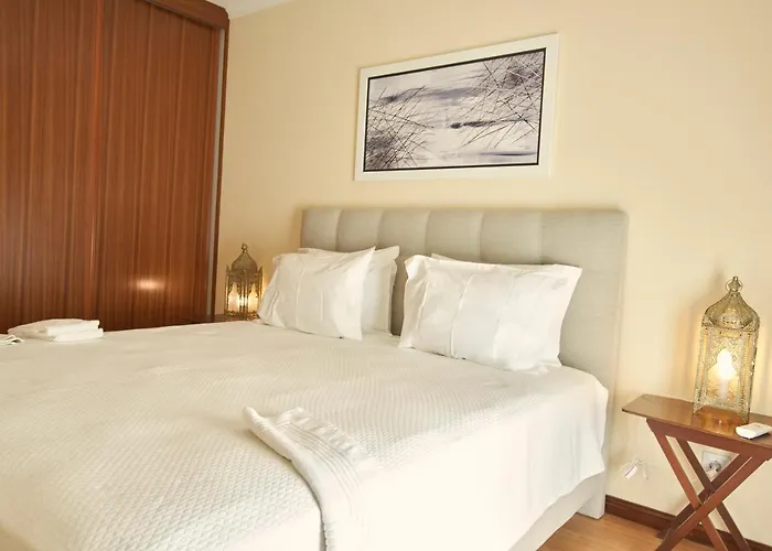 Apartmán Cantinho D'os Reais *