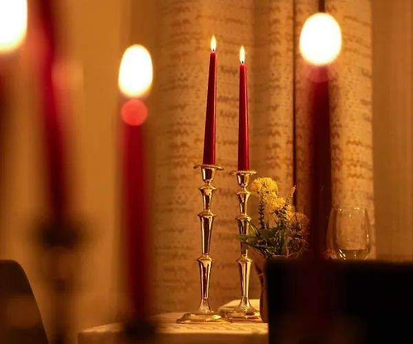 Cantinho D'os Reais * Pinhão